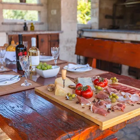 Sea Mare Rustinella Lejlighed